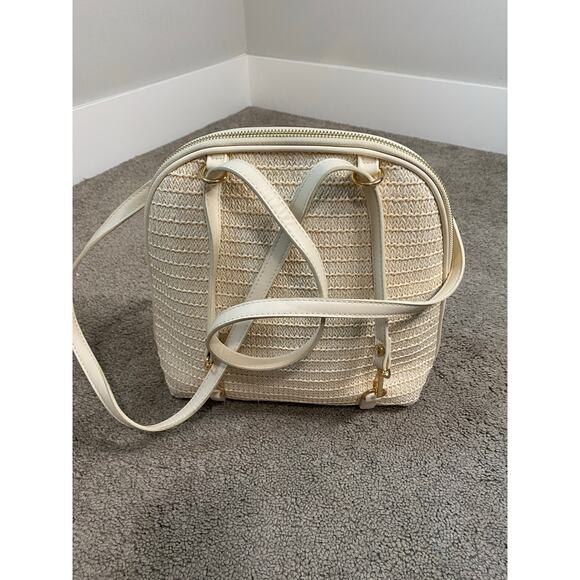 New Miztique Wicker Convertible Shoulder Backpack - Picture 4 of 5